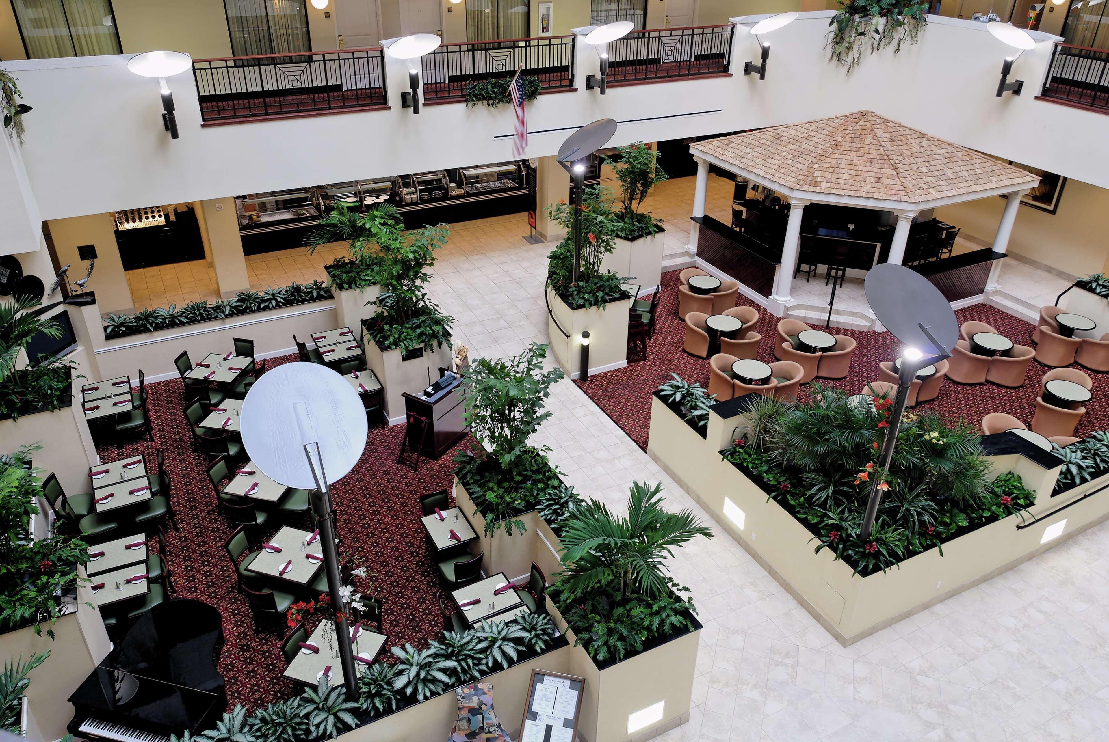 Embassy Suites Fort Myers - Estero Bagian luar foto