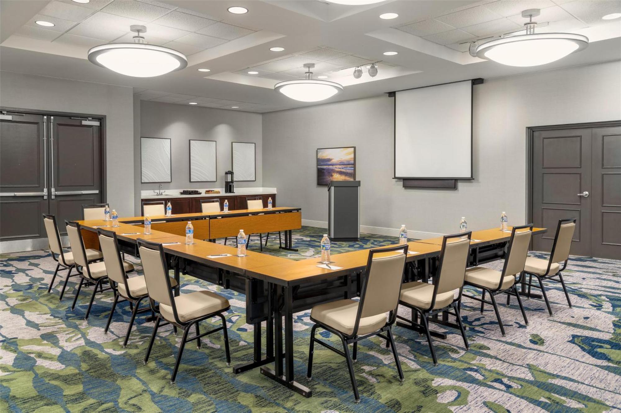 Embassy Suites Fort Myers - Estero Bagian luar foto