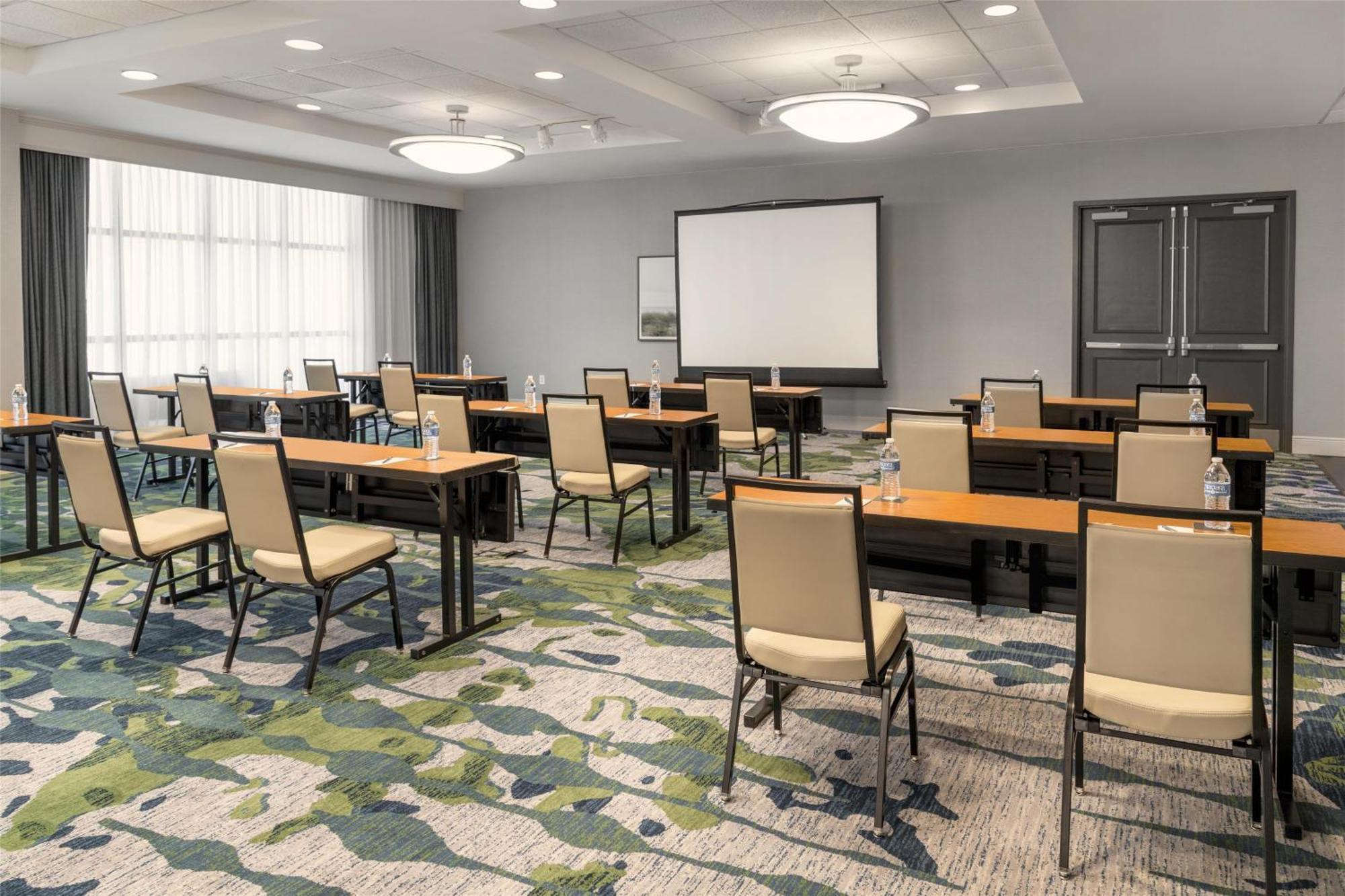 Embassy Suites Fort Myers - Estero Bagian luar foto