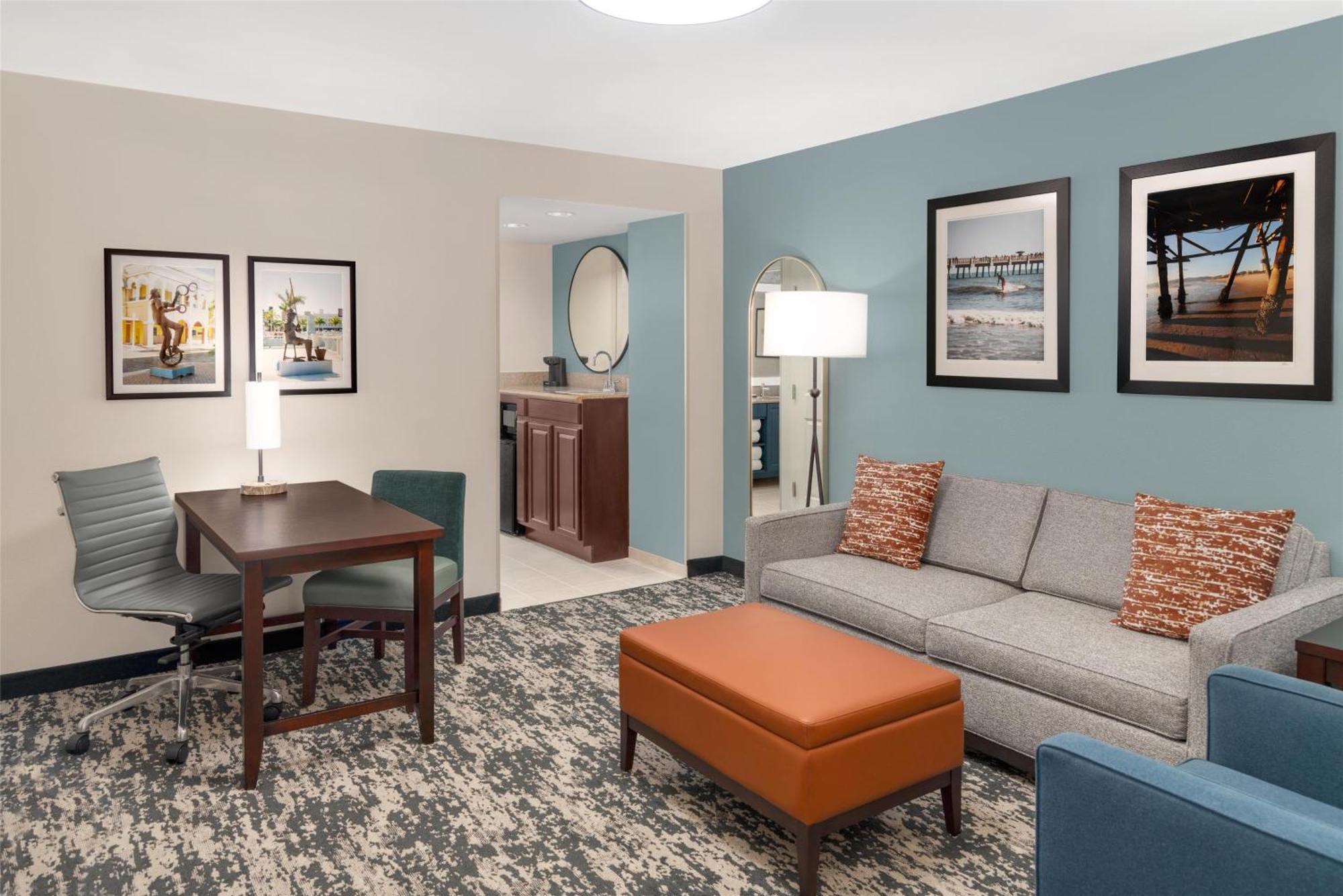 Embassy Suites Fort Myers - Estero Bagian luar foto
