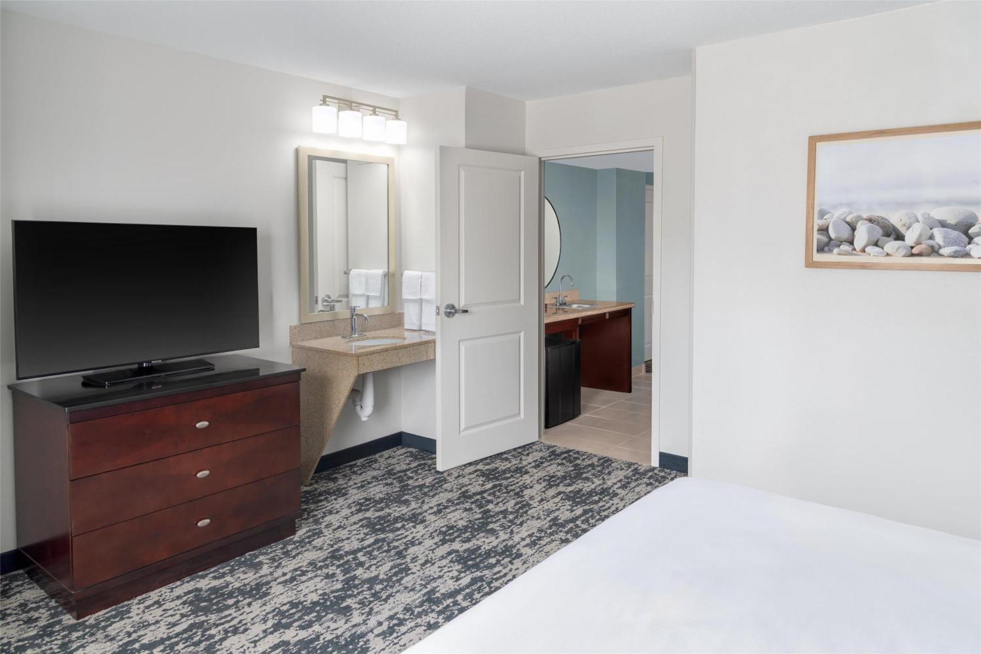Embassy Suites Fort Myers - Estero Bagian luar foto
