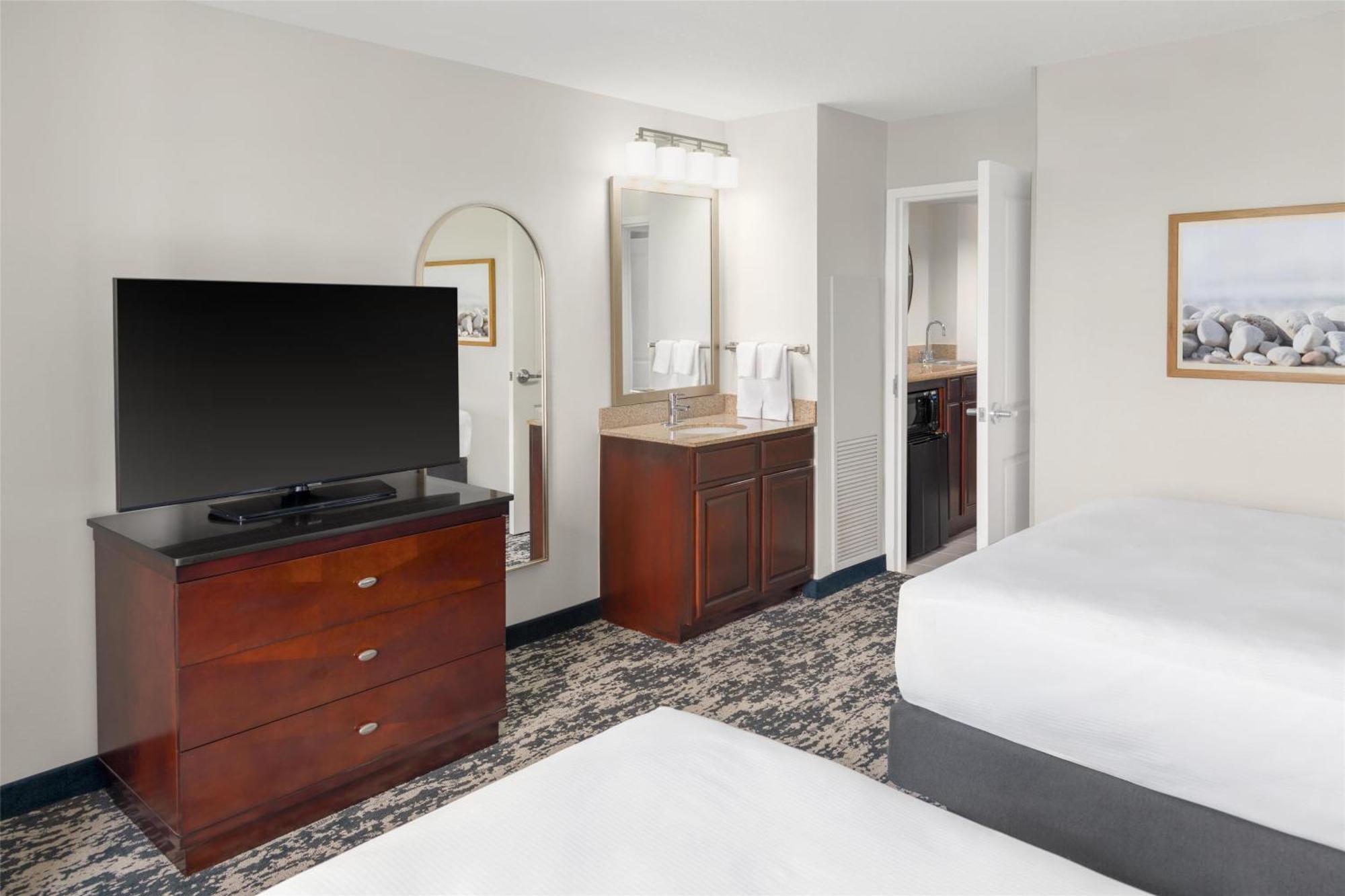 Embassy Suites Fort Myers - Estero Bagian luar foto