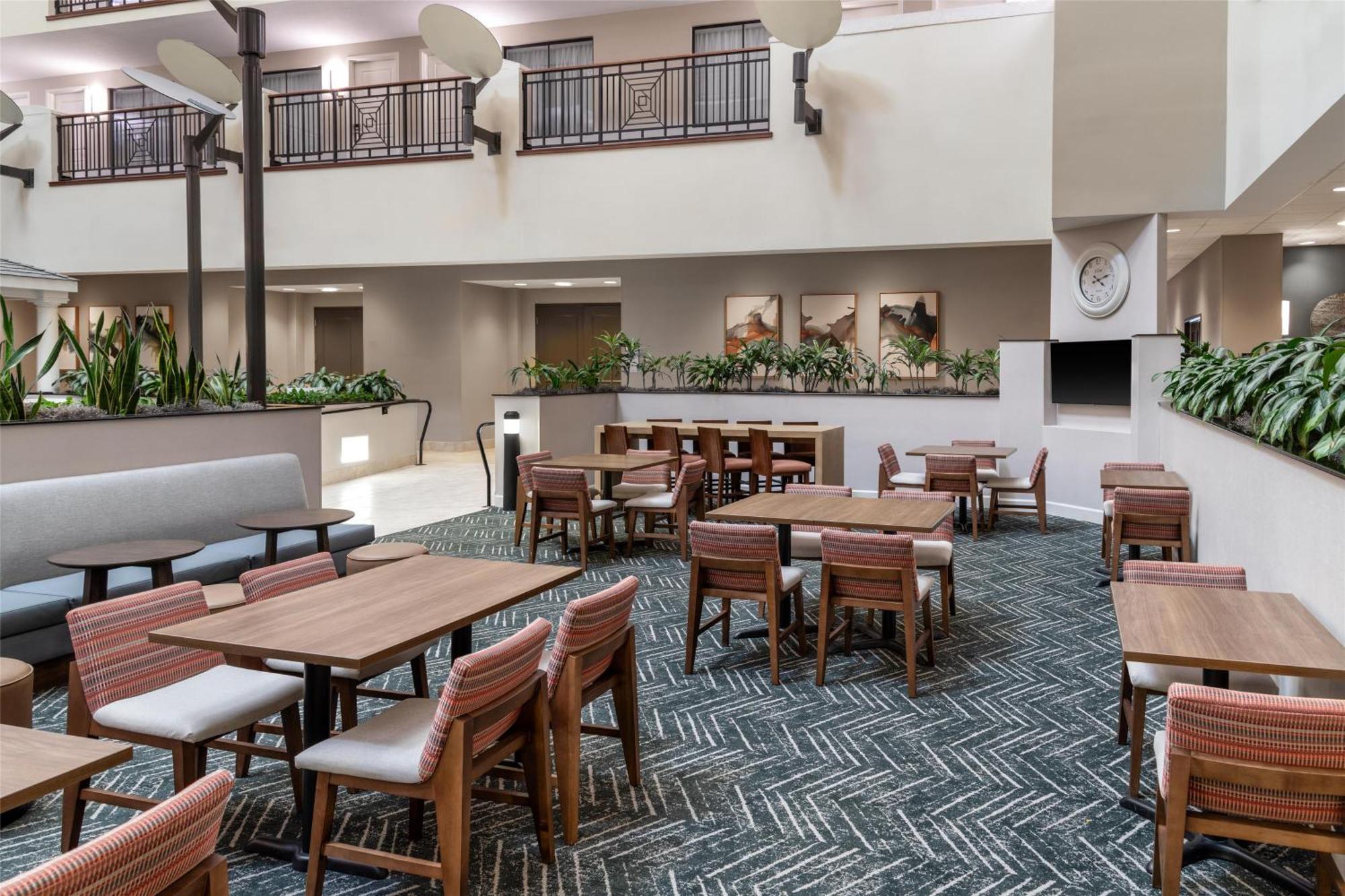 Embassy Suites Fort Myers - Estero Bagian luar foto